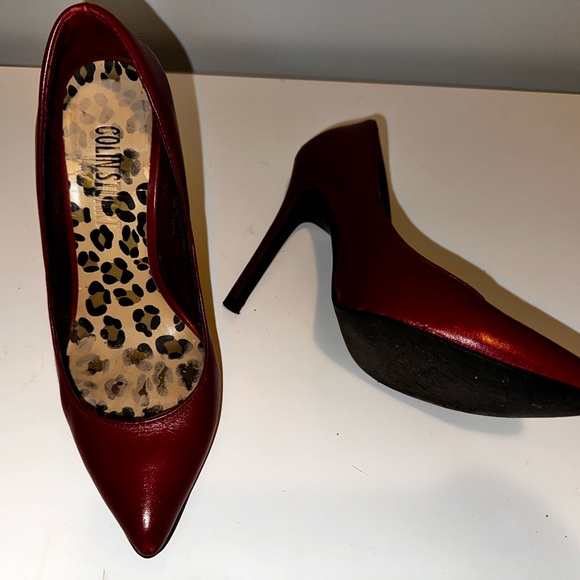 Red pumps - Picture 2 of 2